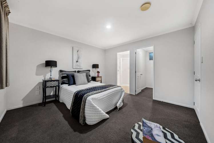8 George Arthur Place Pukekohe_11