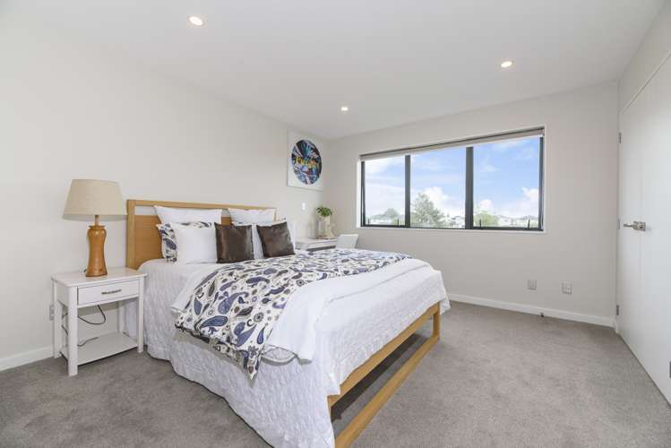 8 Kokowai Parade Hobsonville_10