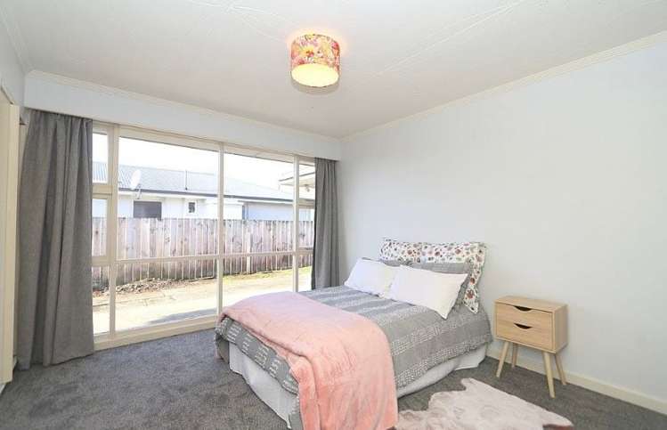 228 Lamond Street East Hargest_1