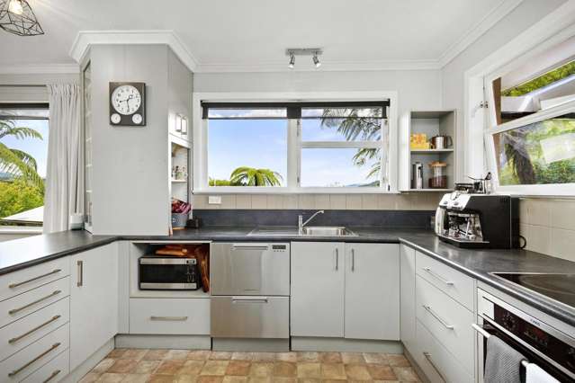 9 Dawn Grove Brown Owl_4