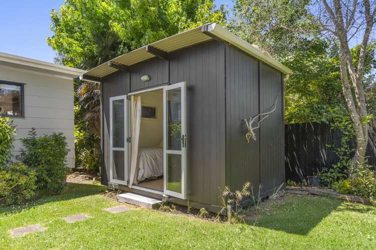 13 Miami Avenue Surfdale_17