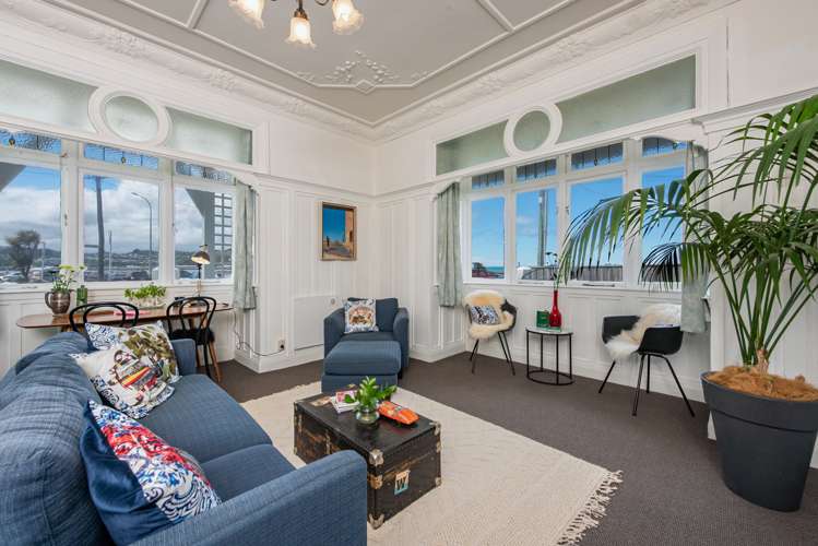 212 Queens Drive Lyall Bay_14