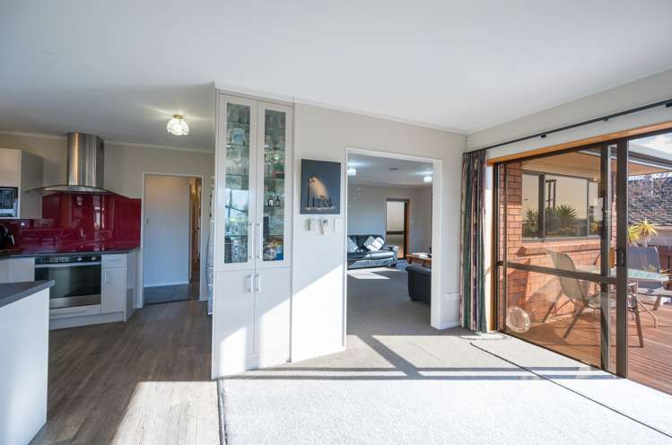 14 Selbourne Avenue Richmond_8