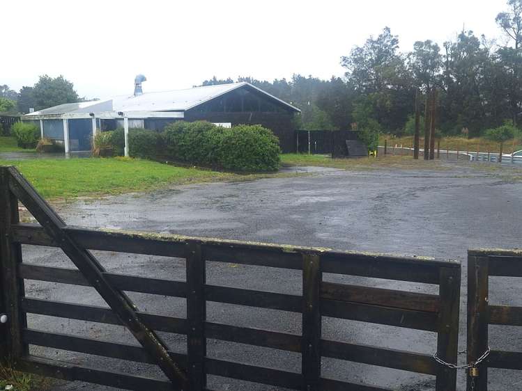 609 State Highway 16 Huapai_5