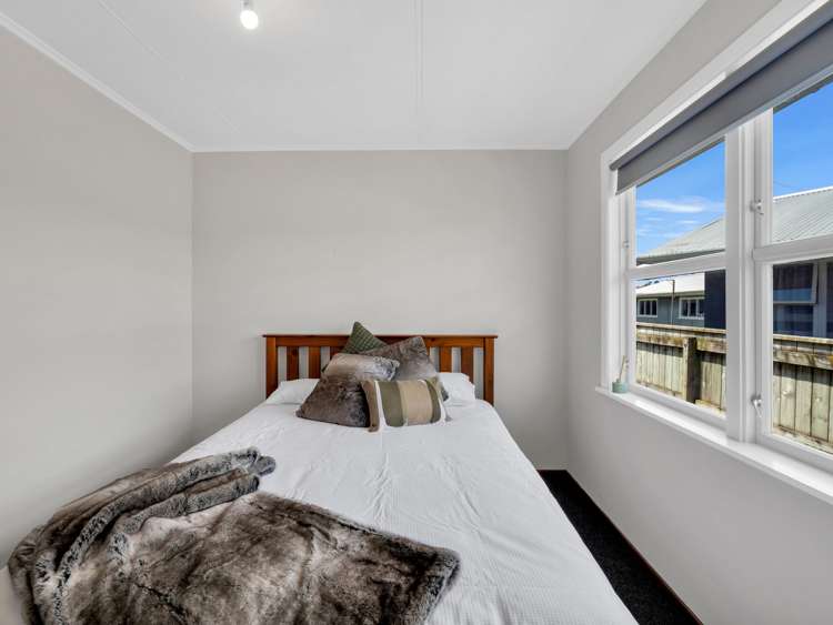 54 Devon Road Springvale_15