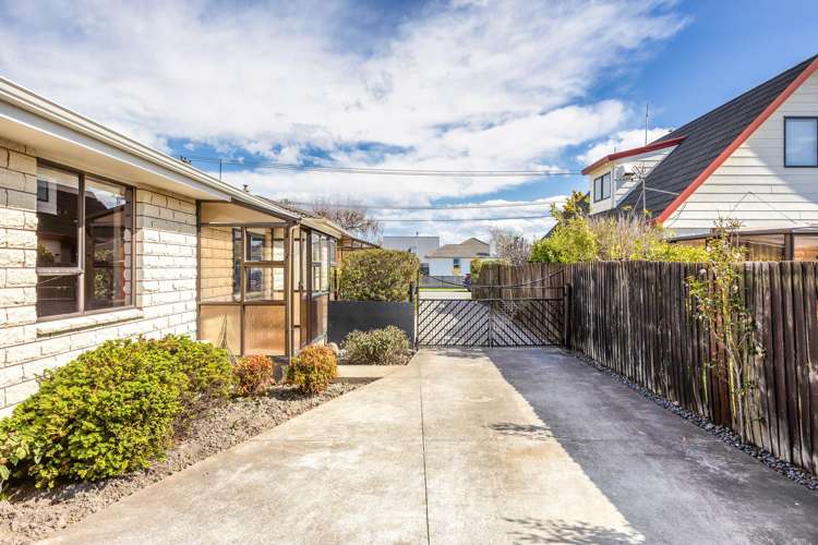 2/204 Grimseys Road Redwood_11