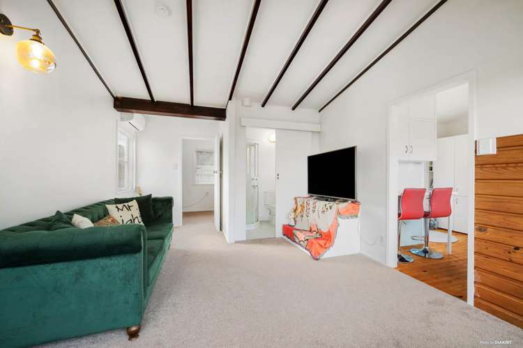 1/592 East Coast Road Pinehill_16