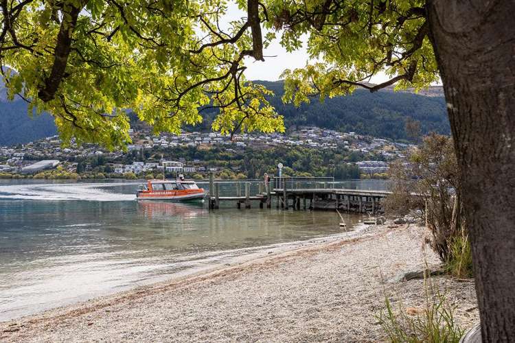 559 Peninsula Road Kelvin Heights_21