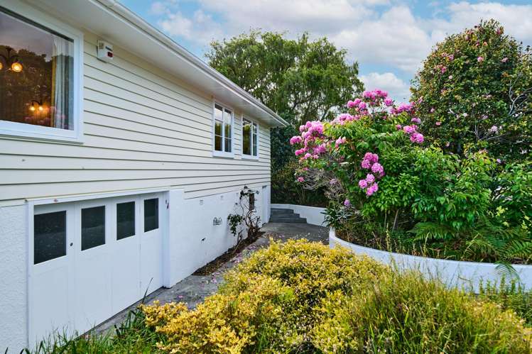 65 Queens Grove Hutt Central_3