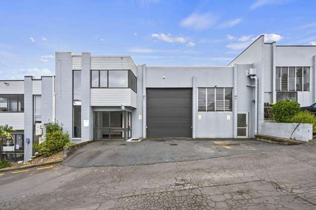 424sqm industrial – vacant possession