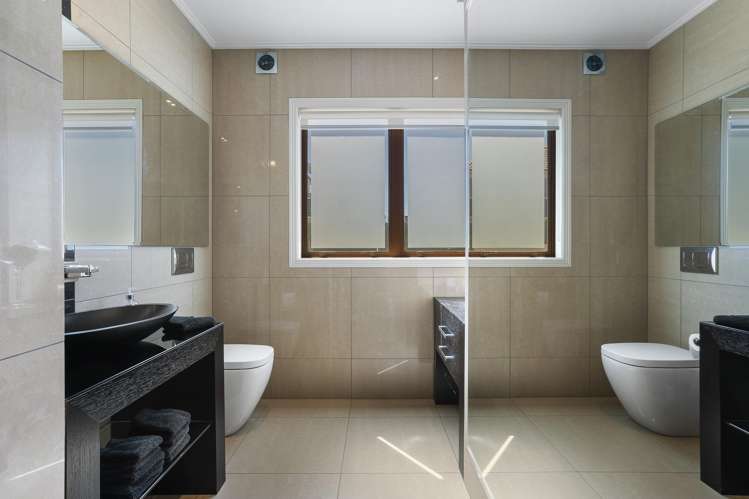 207 Beach Road Campbells Bay_21
