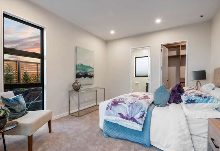 66 Tipu Crescent Milldale_10