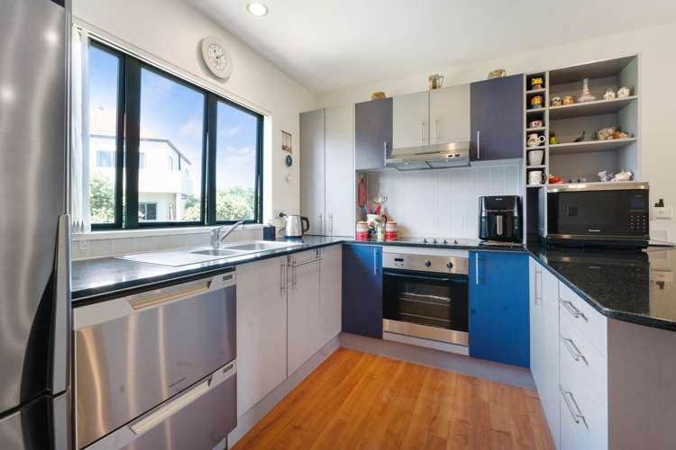 20 Waterside Crescent Gulf Harbour_10