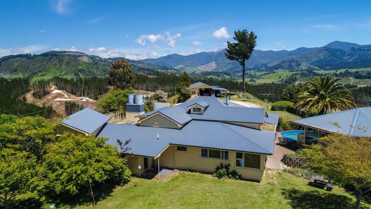 740 Waiwhero Road Ngatimoti_25