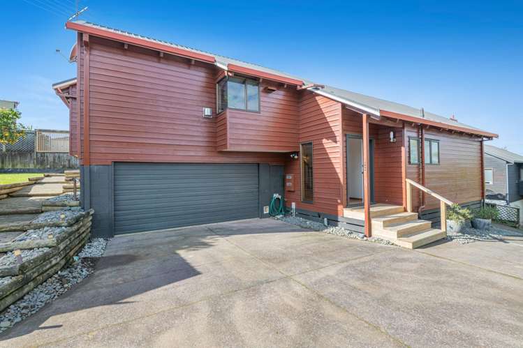 1/117 Sunset Road Totara Vale_23