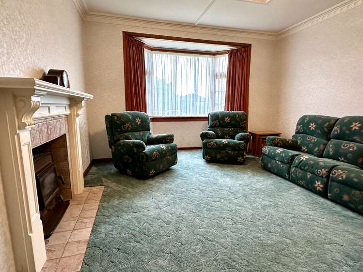 97 Wilton Street Windsor_14