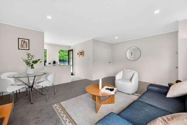 5a/2 Tobruk Crescent Milford_5