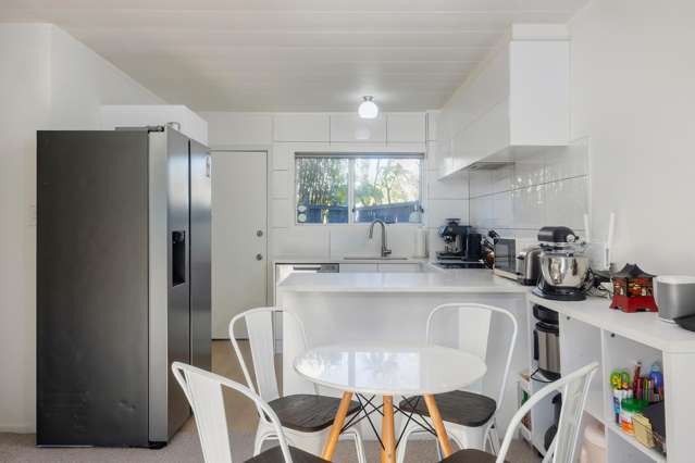 69f Woodward Road Mount Albert_4