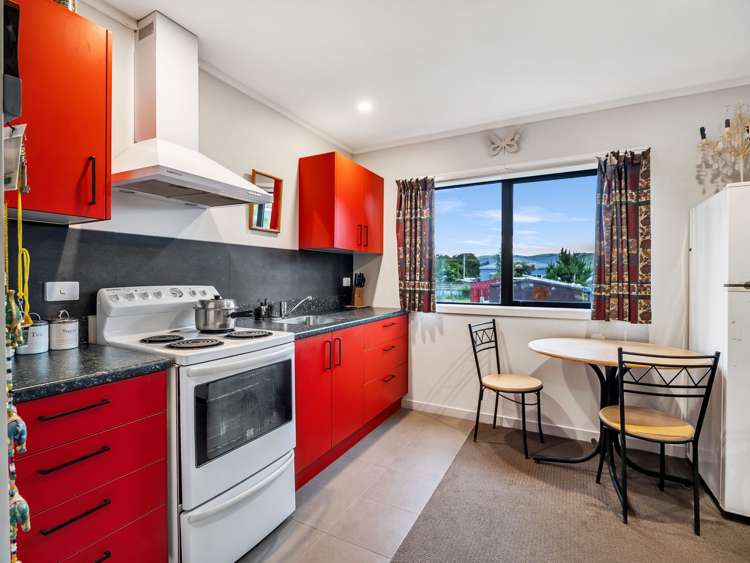 20 and 16 Main Road_3