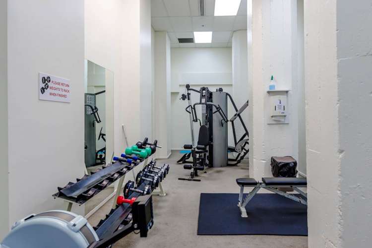 10h/23 Emily Place Auckland Central_16