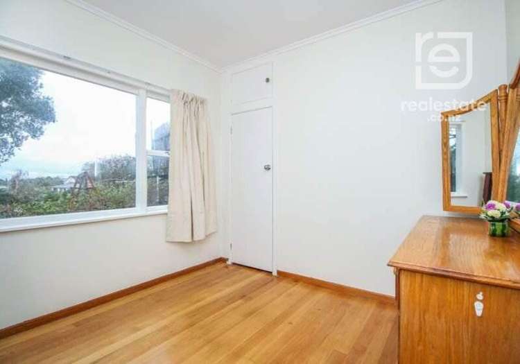 21 McClintock Road Massey_13