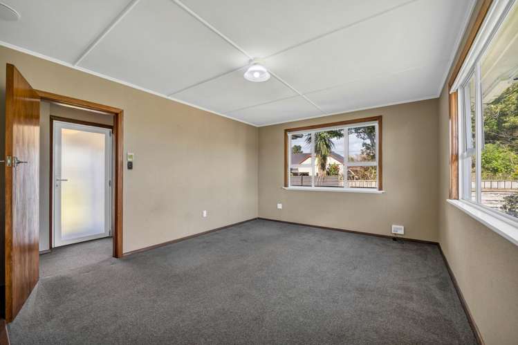 8 Douglas Street Hawera_10