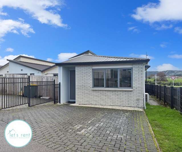 Corner Site Gem with Serene Green Outlook – Pet Friendly!