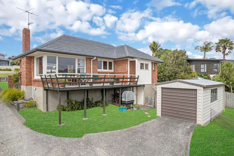 1/3 Newhaven Terrace Mairangi Bay_12