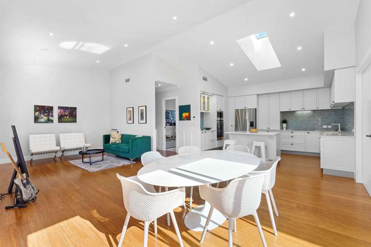 9 Lamont Place Waikanae_11