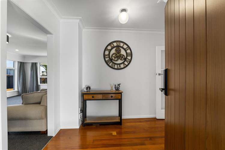 135 Brecon Road Stratford_3