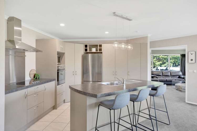 2 Kapiti Street Parklands_2