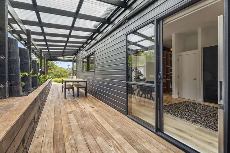 29 Calais Terrace Ostend_21