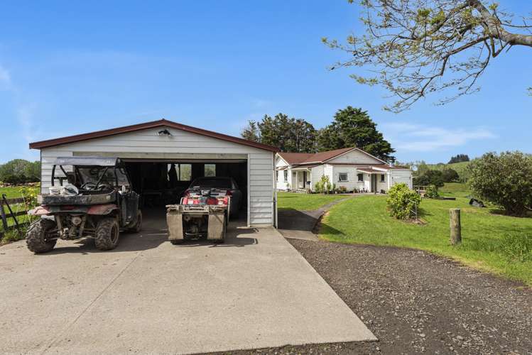 1371 Waihue Road Dargaville Surrounds_19