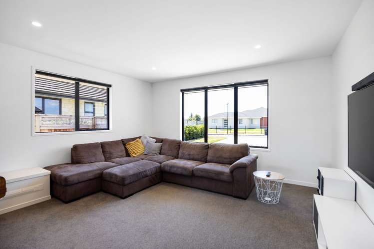 7 Hyatt Close Leamington_10