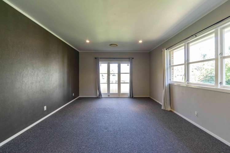 52 Enderley Avenue Enderley_8