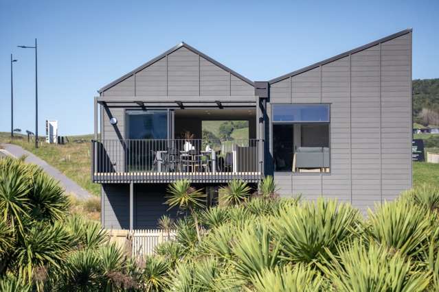 8 Koohunga Street Raglan_2