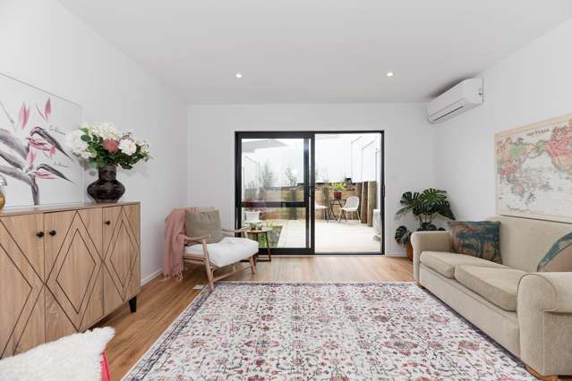 CENTRAL HOWICK NEW BUILDS (FREEHOLD TITLES)