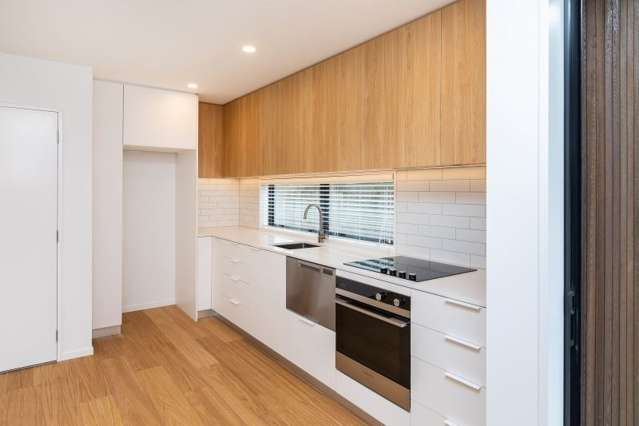 4/126 Rugby Street Merivale_1