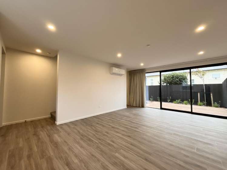 2/26 Sydney Street 10222_3