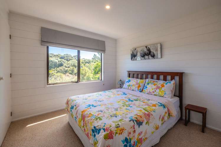 51 Frank Street Oneroa_13