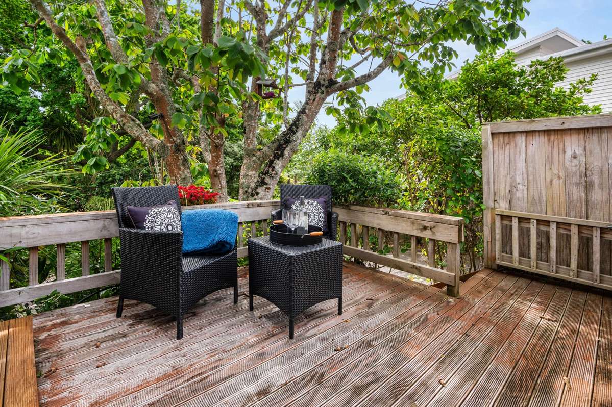 2/38a Rarangi Road_4