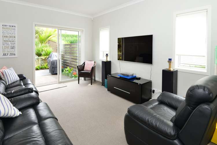 35 Landmark Terrace Orewa_11