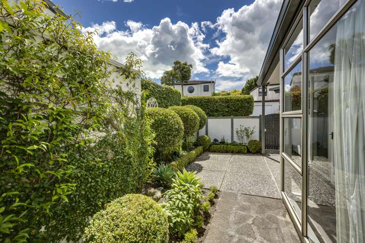 2/14 Greenwood Road Havelock North_17