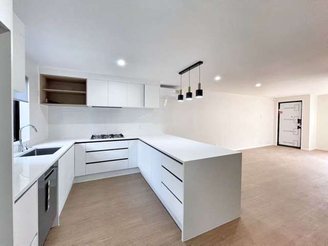 8D Bolton Place Otara_3