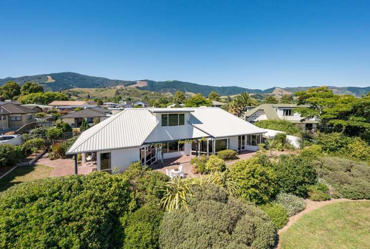 15 Aldinga Avenue Stoke_23