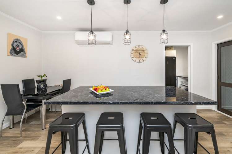 194 Springs Road Hornby_3