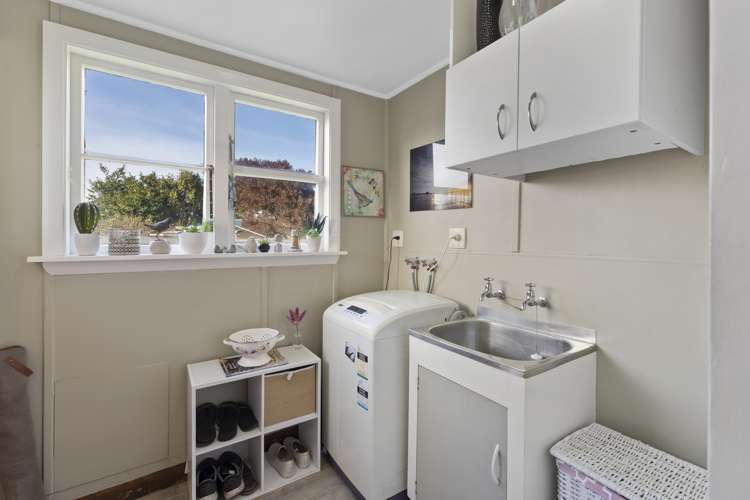 21 Avro Crescent Hornby_12