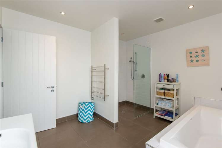 99 Bruces Road Sefton_10