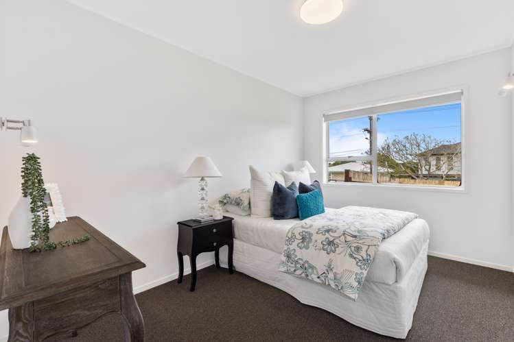 2/2 Quebec Road Milford_9