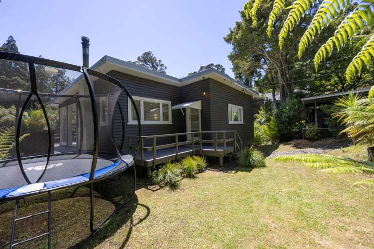 262 Shaw Road Titirangi_18